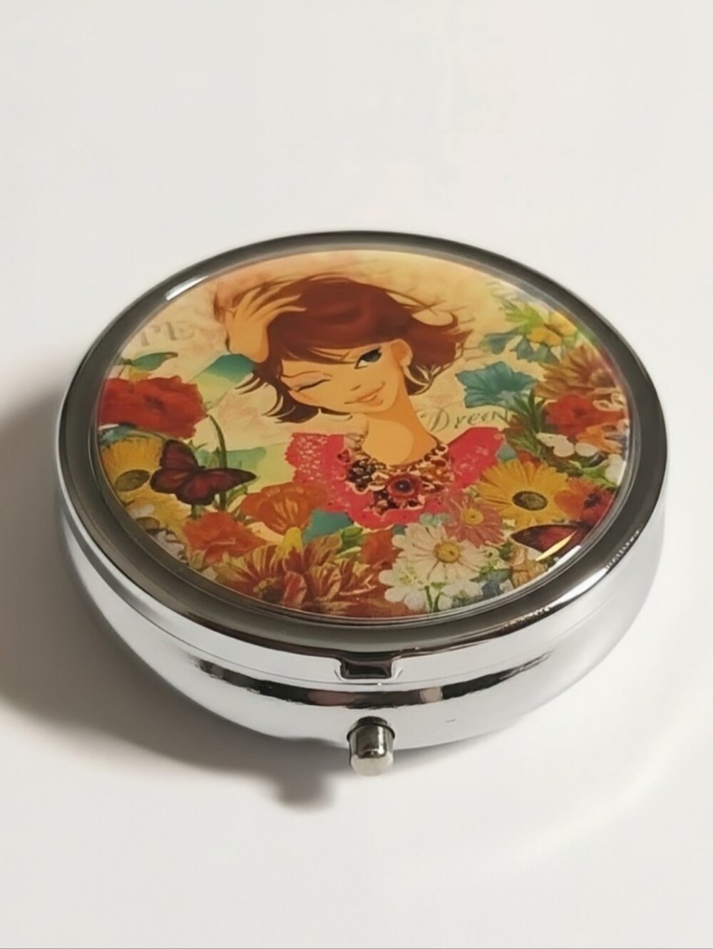Nicole Lee Round Pill Case Xochil Girl Dream Floral Pill Box Mirror Organizer - Picture 2 of 5